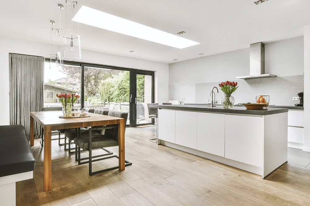 Open-plan kitchen and dining space in a Superstrux extension